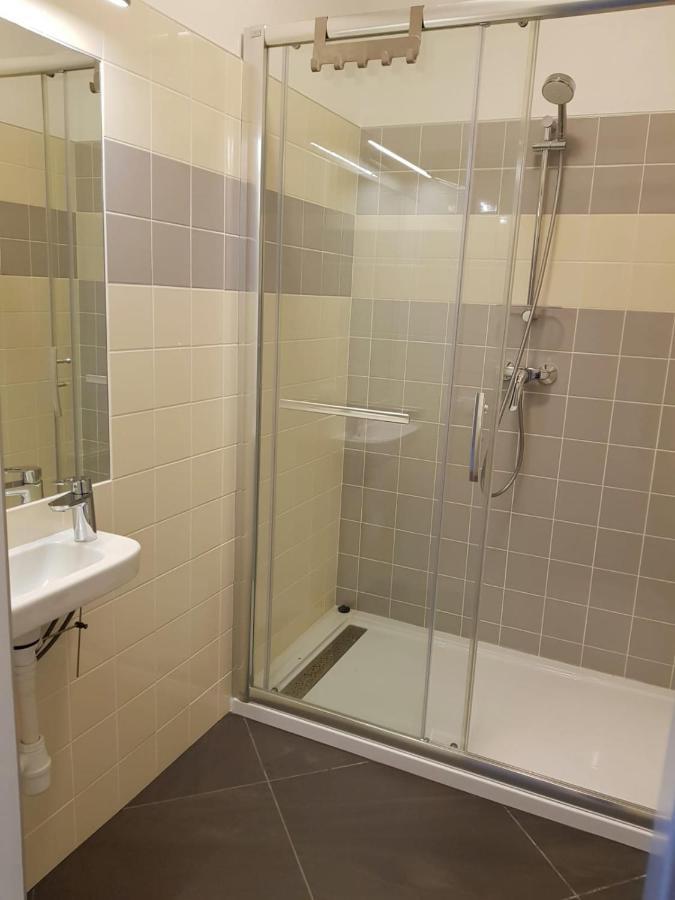 Rauna Hostel Nr.2 מראה חיצוני תמונה